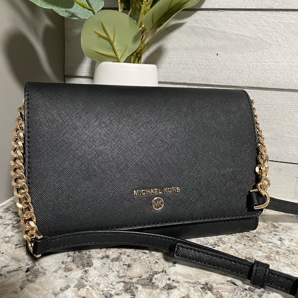 ✨Michael Kors Jet Set Charm Small Phone  Crossbody• Black •Great Condition ✨ - Picture 3 of 11